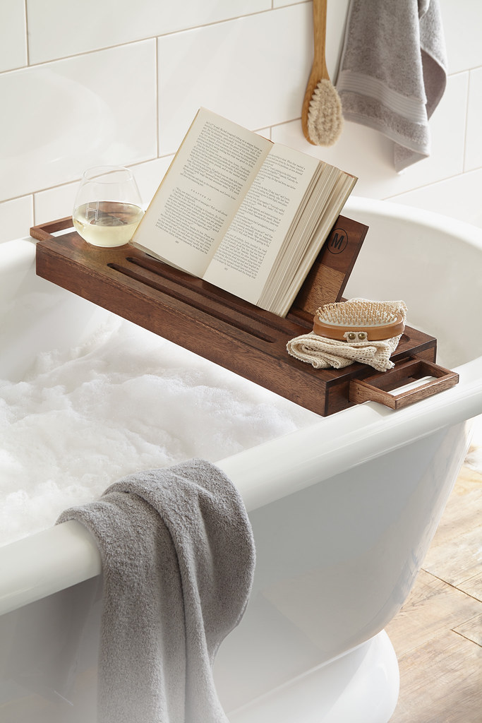Soft folded towels and calming clean-home details